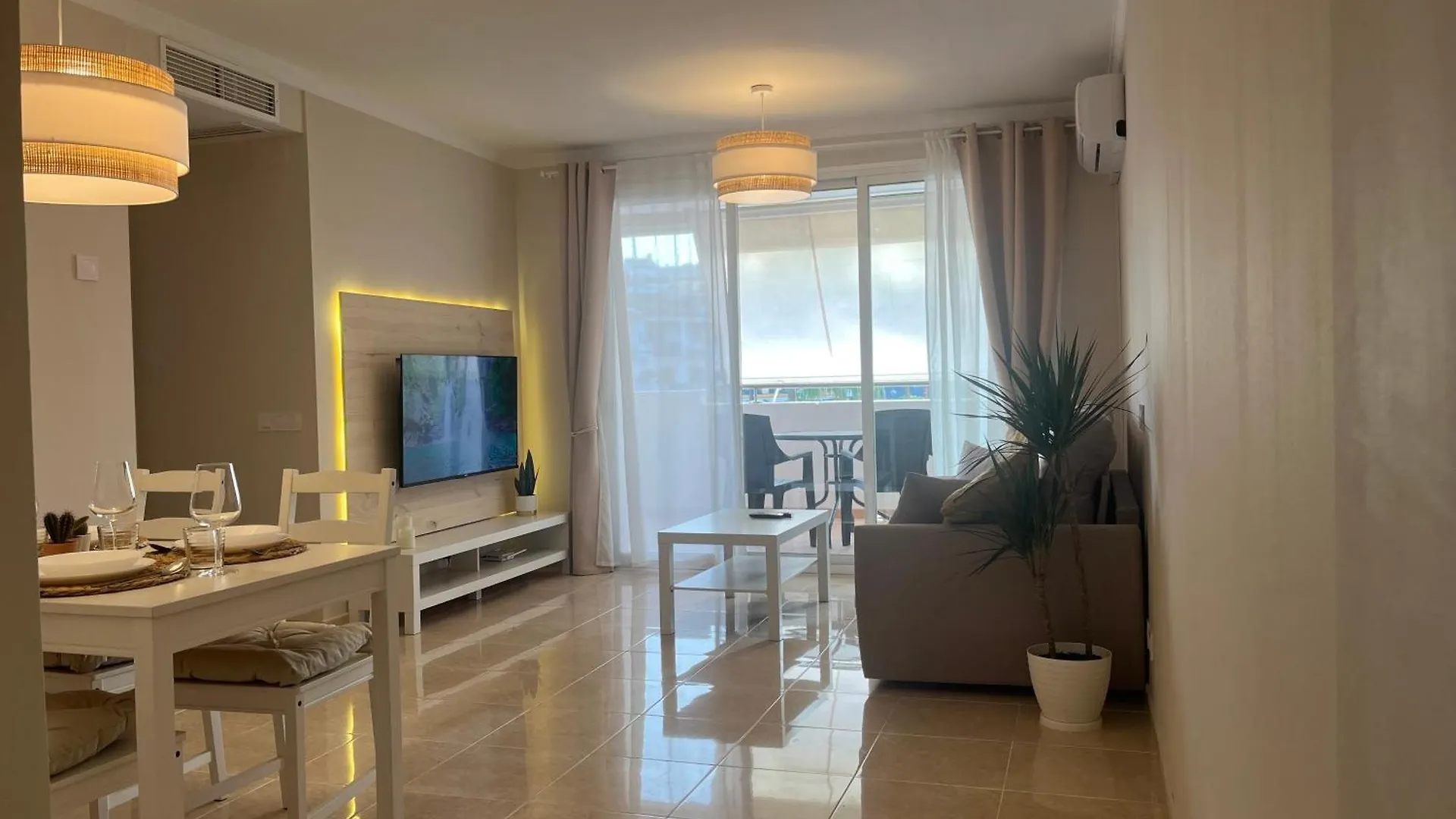 Central Park Apartment Estepona