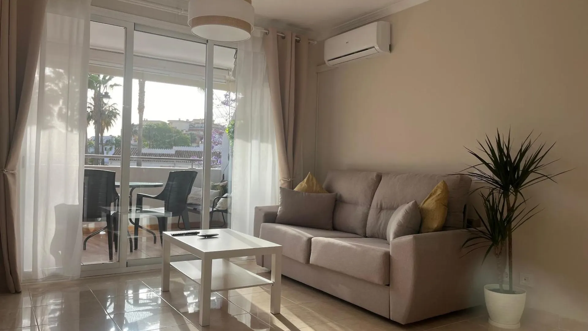 Central Park Apartment Estepona